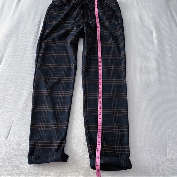 H&M Plaid Joggers / Dress Pants - Picture 5 of 14